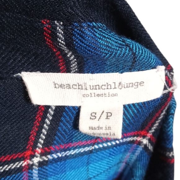 Beach Lunch Lounge Women’s Long-Sleeve Chest Pocket Plaid Button-Down Blouse S/P - Picture 2 of 7
